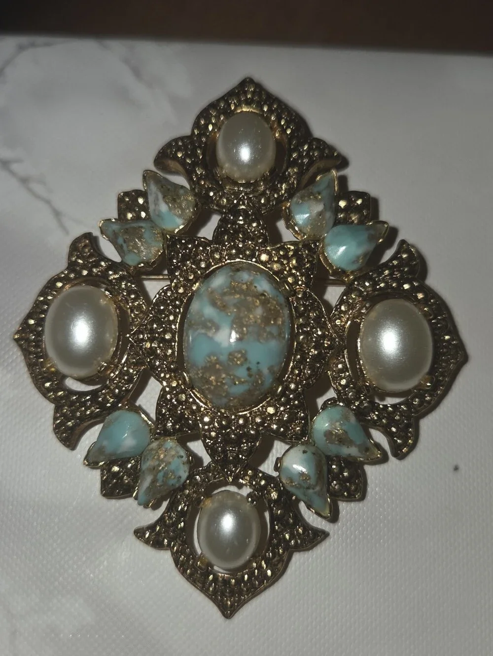 Vintage Sarah Coventry Faux Turquoise and Pearl Brooch